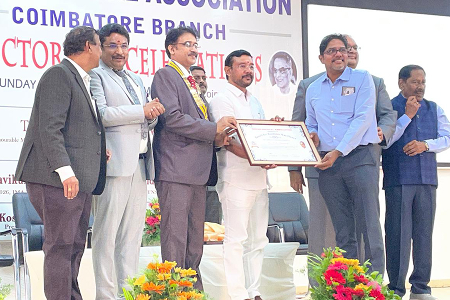 2026_7_Award _Dr Saravanan_Academic Excellence award (2)